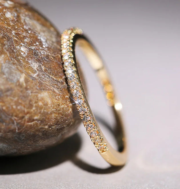 Huitan New Minimalist Thin Rings for Women Wedding Brilliant Cubic Zircon High Quality Versatile Female Finger Ring Jewelry