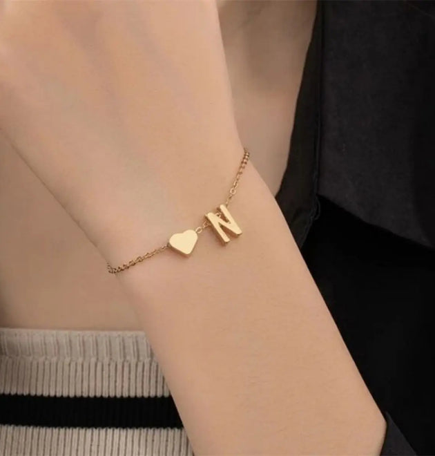26 Letters Fashion English Initial Letter Heart Bracelet DIY Personalized Name Bracelets Girls Women Anniversary Jewelry Gifts
