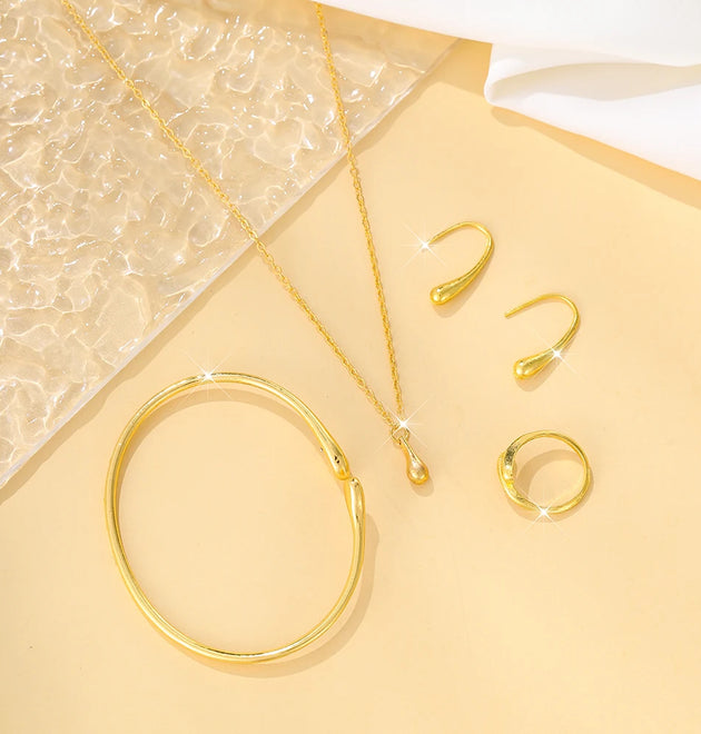 1 Pair Stud Earrings +1 Pc Necklace +1 Pc Bracelet +1 PcBangle +1 Pc Ring With Lucky Flower Design Alloy Jewelry SetTrendy