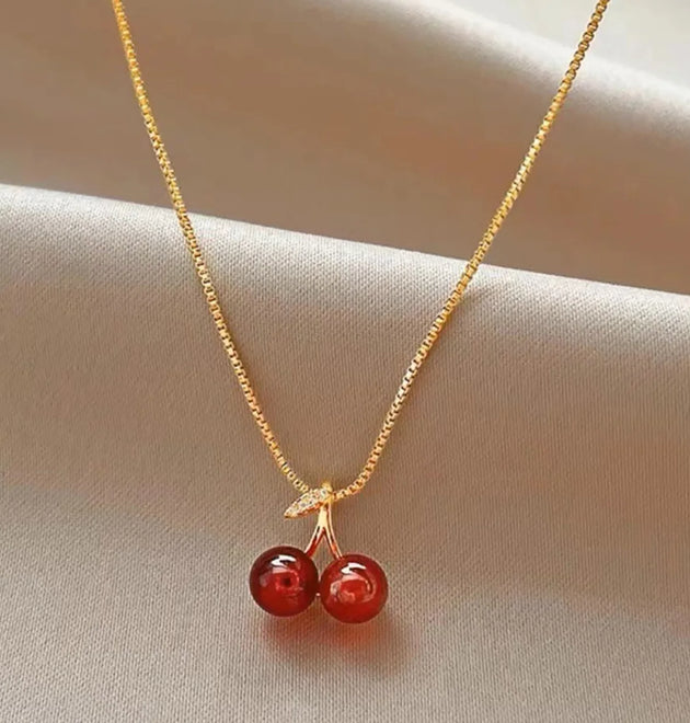 Little Wine Red Cherry Pendant Necklaces For Women Fashion Personality Fruit Golden Chain Necklace Party Jewelry Birthday Gifts