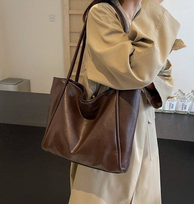 Soft Leather Shoulder Bag Large Capacity Commuter Totes Shopping Travel Bags